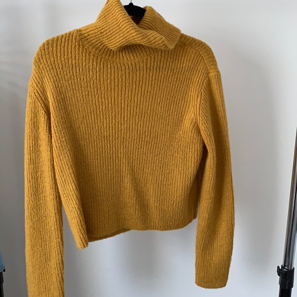 Mustard Top